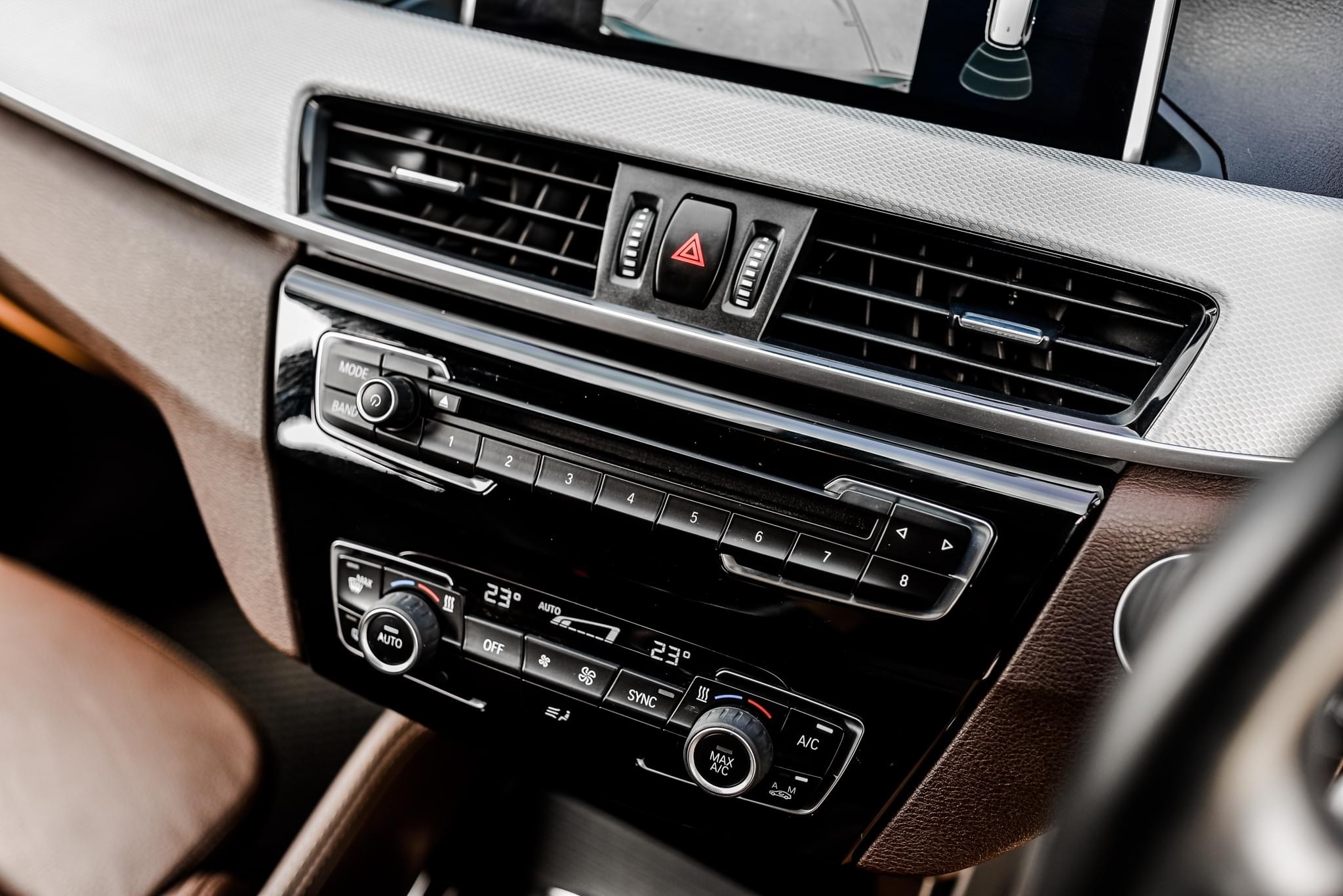 BMW X1 sDrive18d Msport F48 ปี 2017