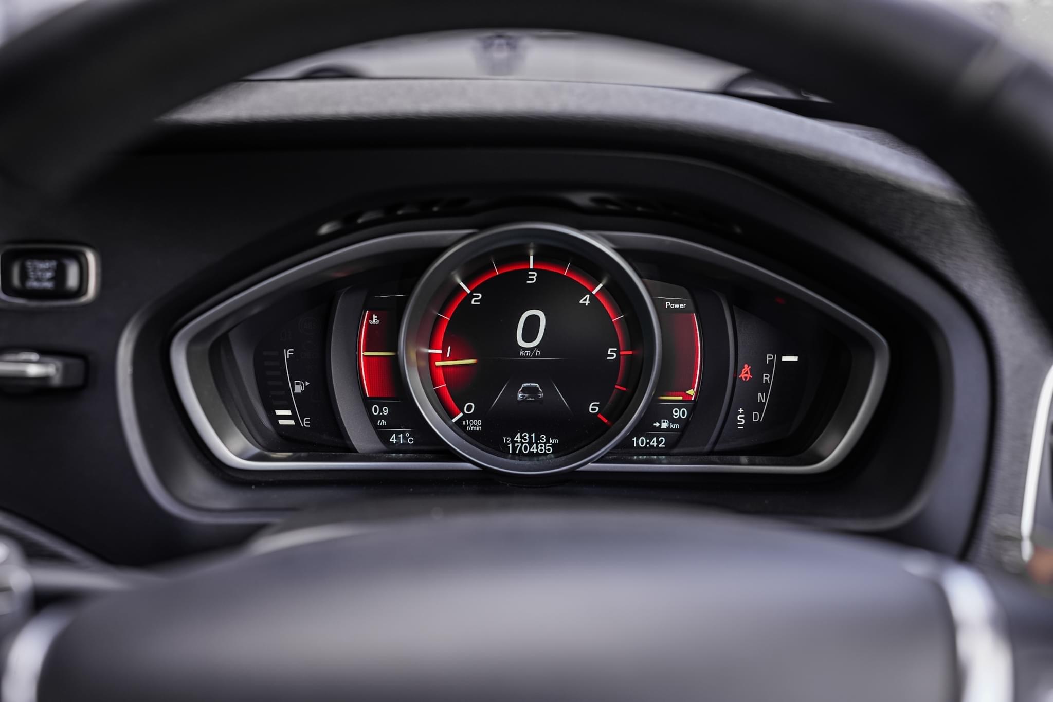 Volvo V40 Cross Country 2.0 D4 ปี 2016