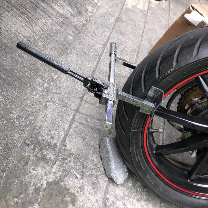 ตัวหนีบยางมอไซด์ ใช้ถอดยางออกจากล้อ กดยางออกจากแม็ สำหรับล้อมอเตอร์ไซค์ 0-20CM