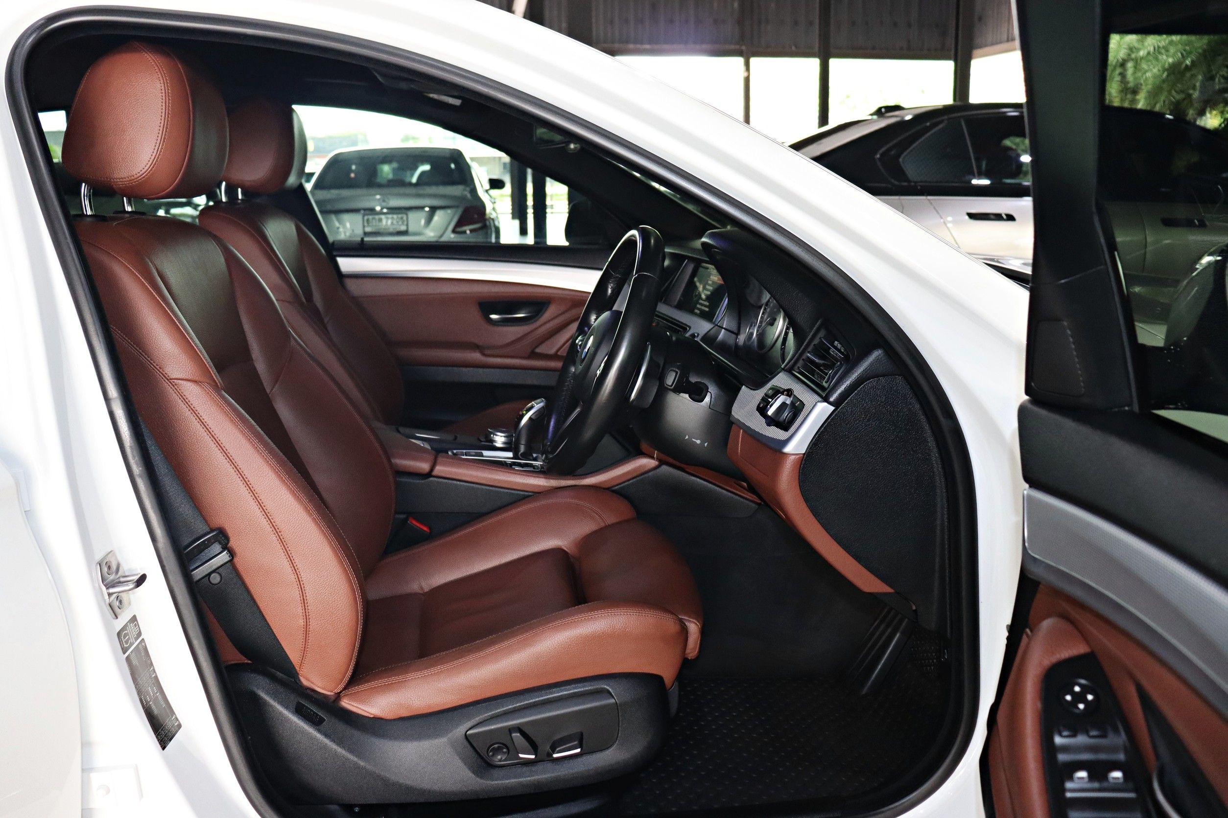 BMW 525d M-Sport (F10 LCI) ปี 2015