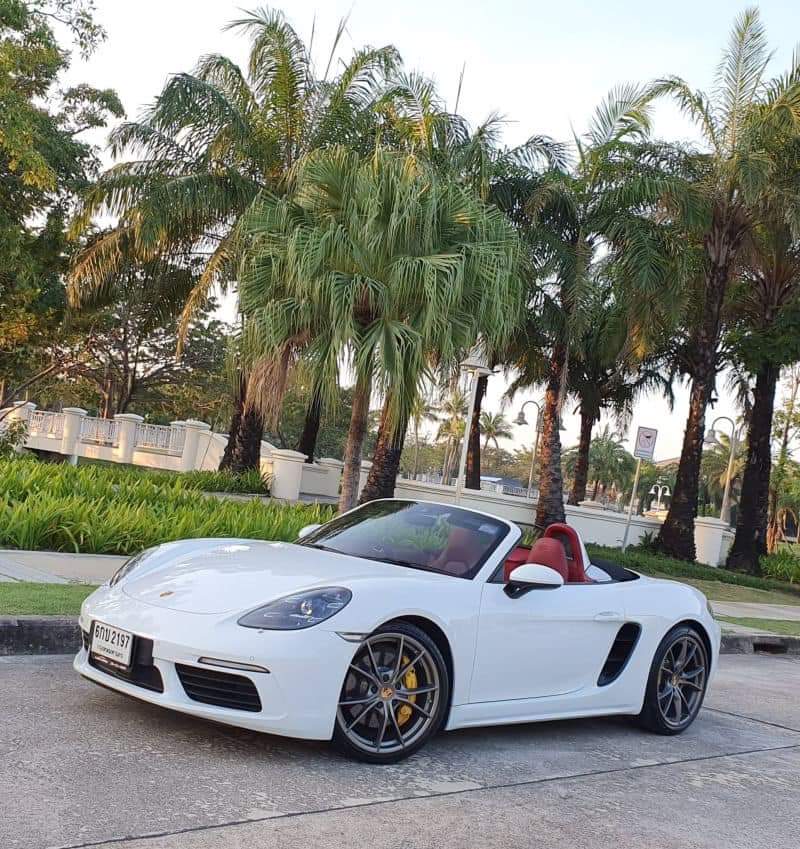 Porsche Boxster 718 ปี2016