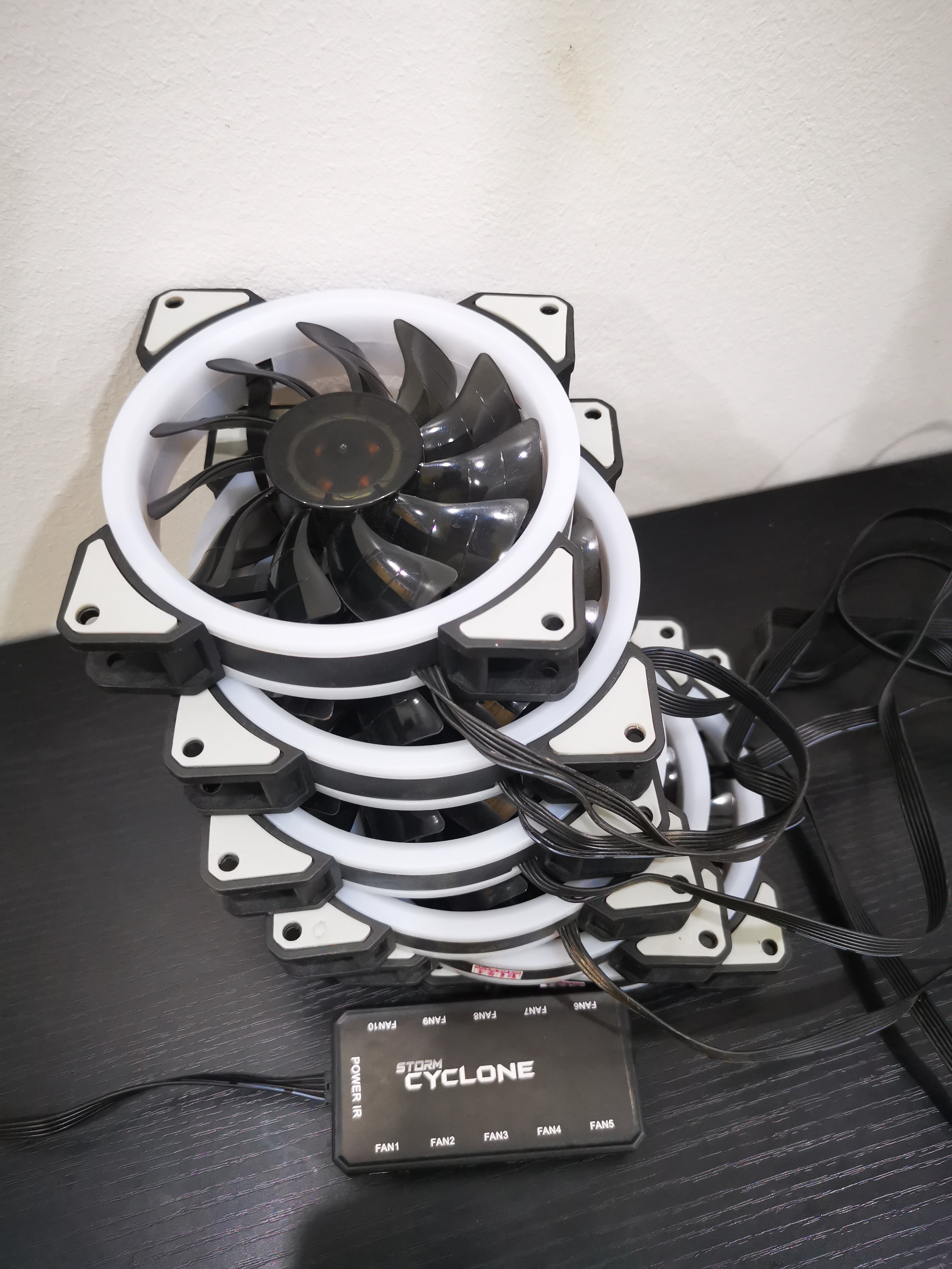 ชุดพัดลม 6 ตัว Storm Cyclone *ไม่มีรีโมท