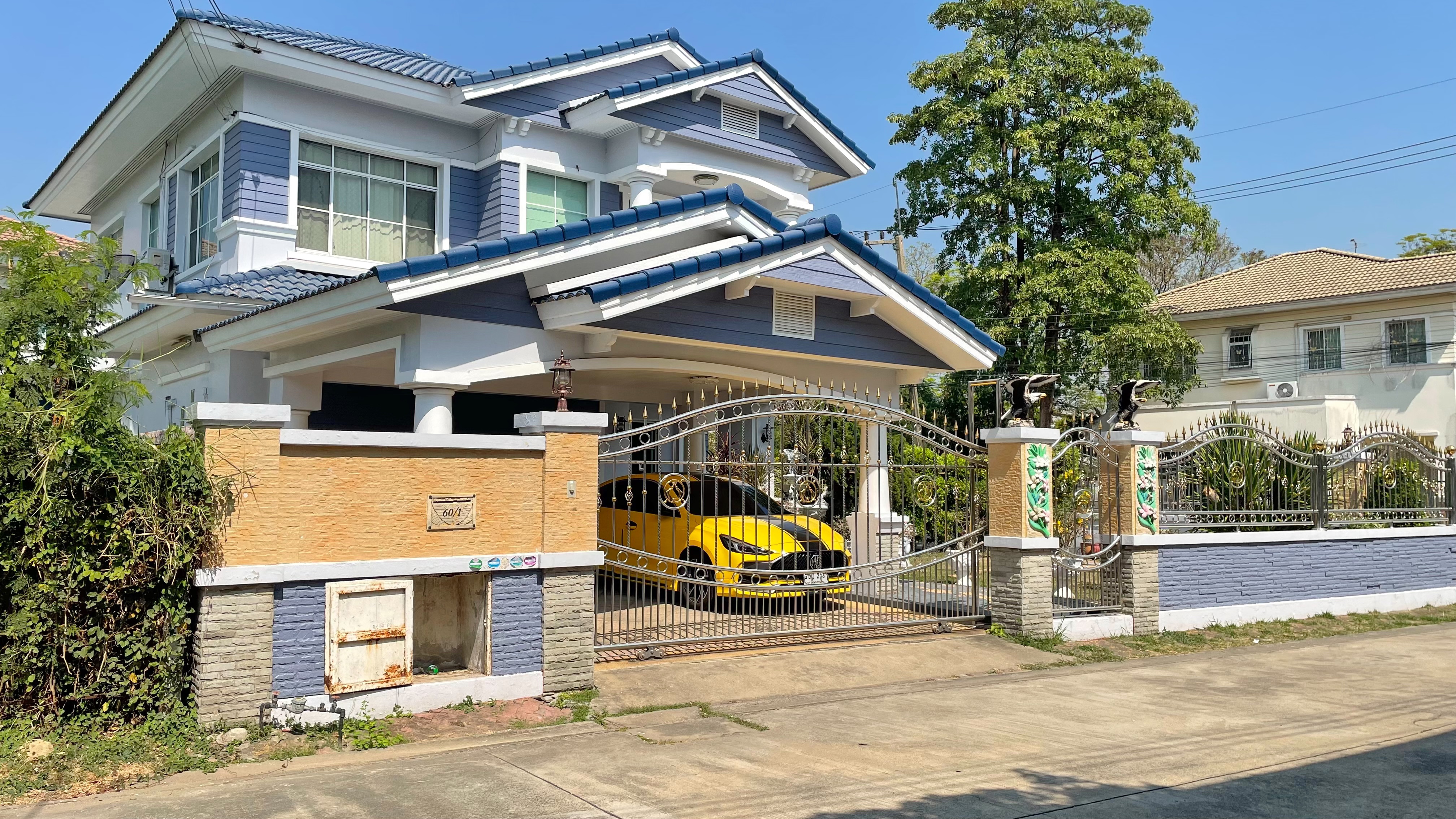 ขายบ้านเดี่ยว หลังมุมขนาด 99 ต.ร.ว ต่อเติม ปรับปรุงบบ้านตามรูป โครงการบ้าน บ้านปาริชาต 345