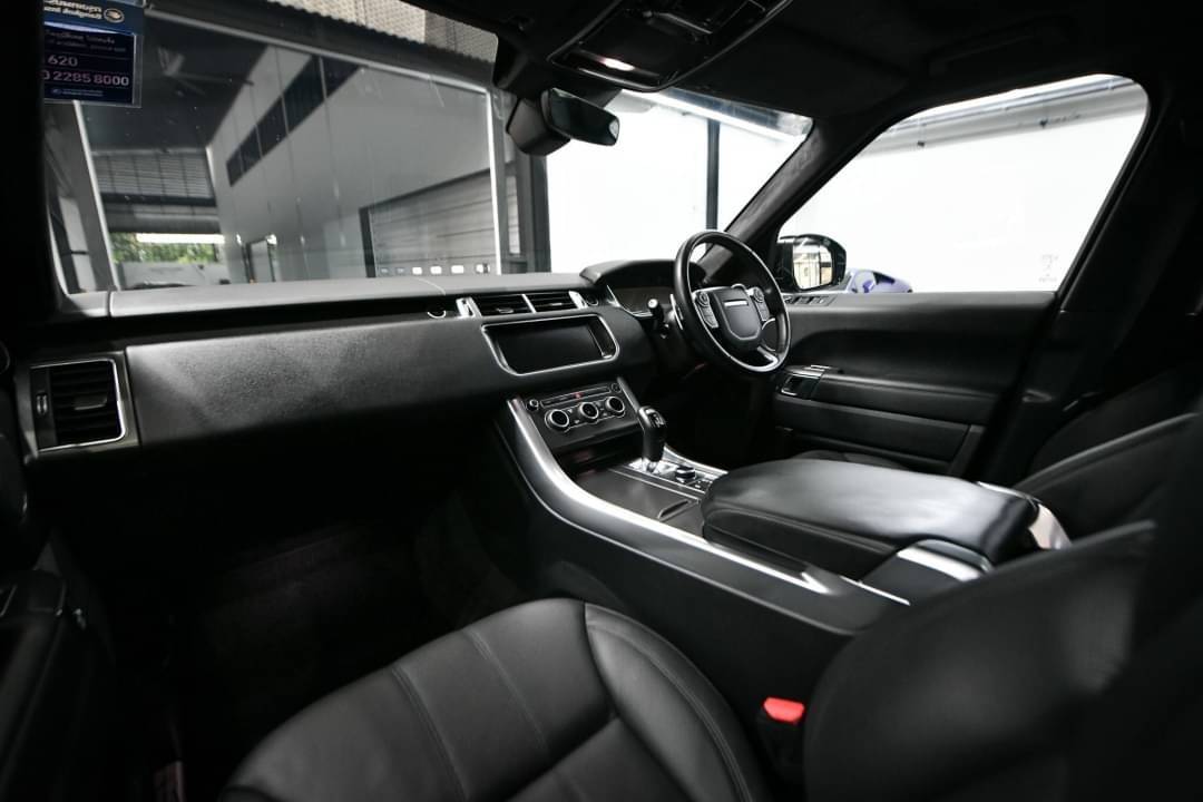 Range Rover Sport 3.0L SD4 ปี 2018