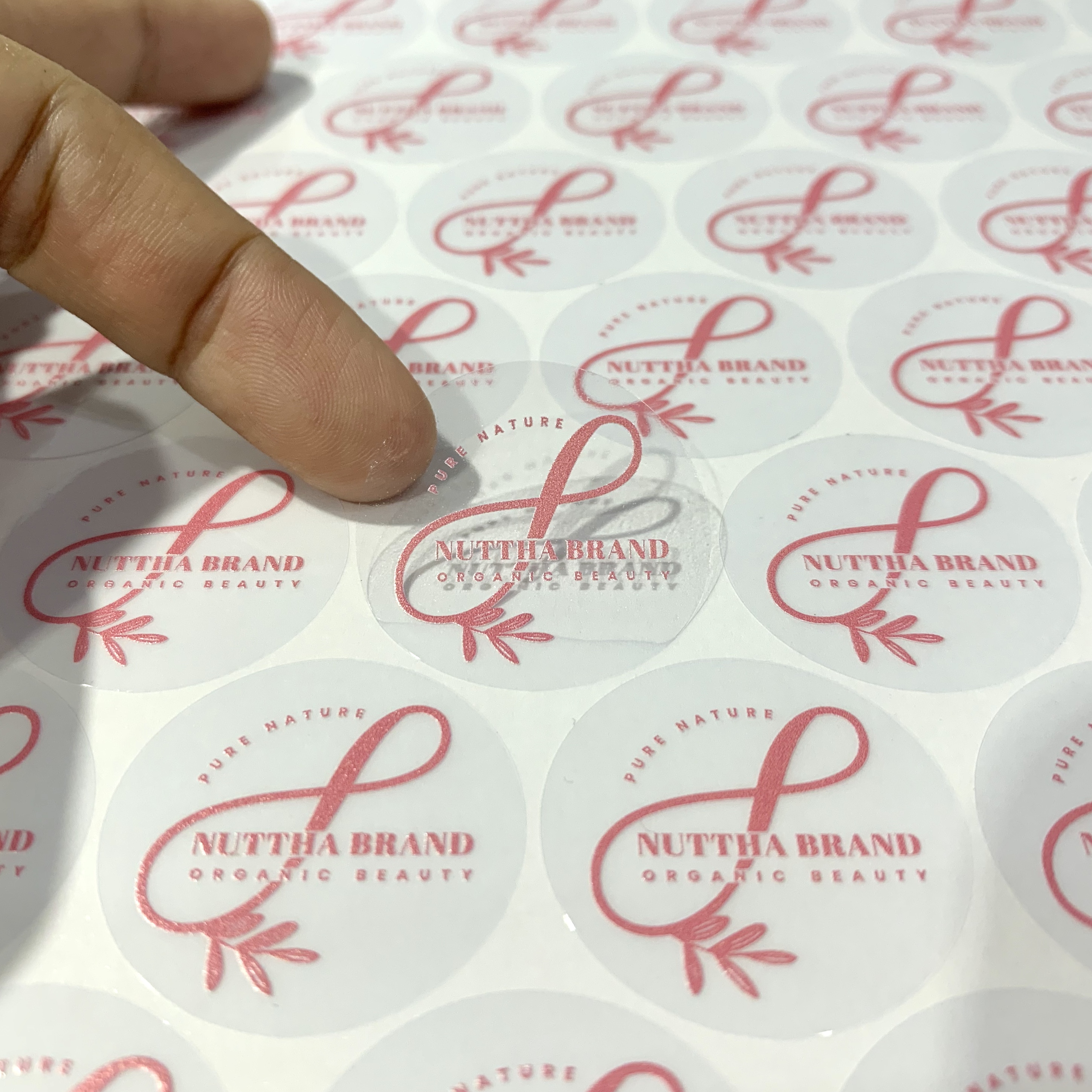 สติ๊กเกอร์ใสรองพื้นหมึกขาว หมึกขาว พิมพ์หมึกขาว