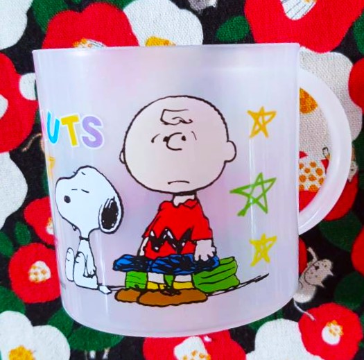 Snoopy peanuts แก้วสนูปี้ พลาสติก Size : 9.5 x 7 cm จากญี่ปุ่น