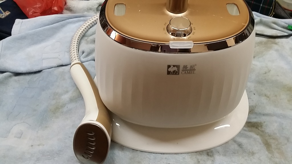 ซ่อมเตารีดไอน้ำ ยี่ห้อ CAMEL อาการไอน้ำไม่ออกและมือจับร้อนมาก