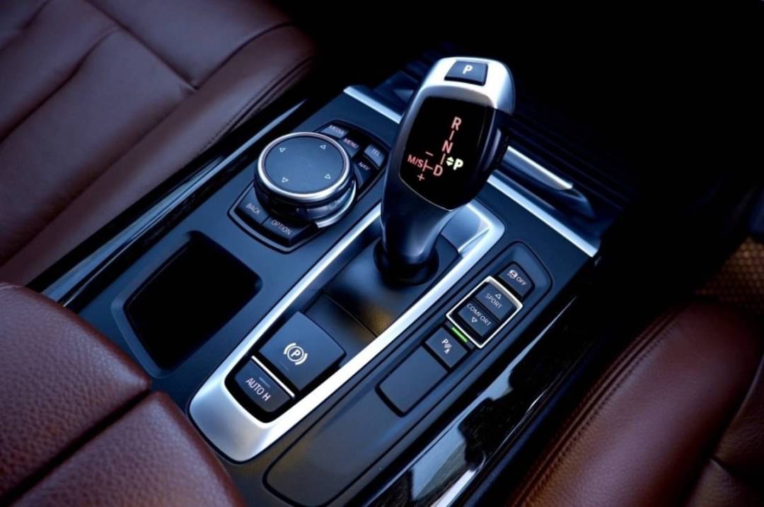 BMW X5 S Drive25d pure experience ปี 2016