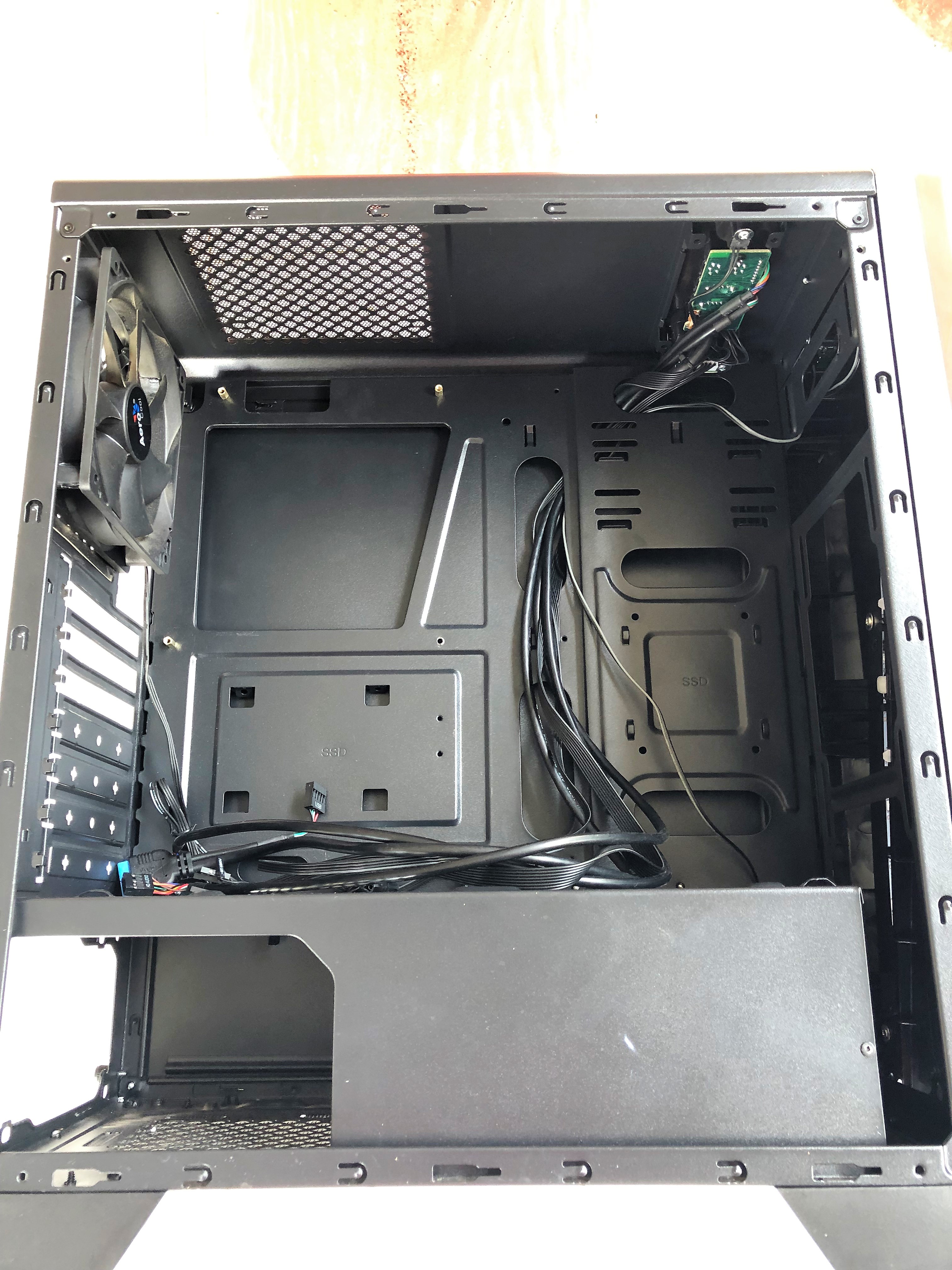 Case AEROCOOL CYLON RGB (BLACK)