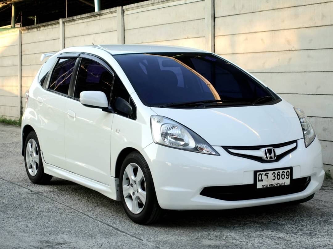 Honda Jazz 1.5V ปี 2009
