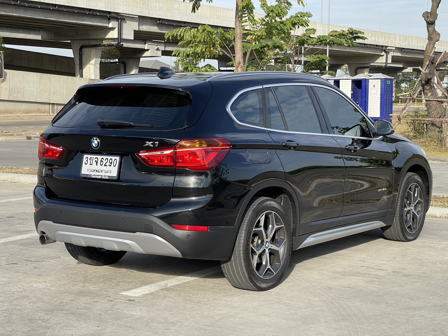 BMW X1 1.8i xline ปี 2017 จด 2018