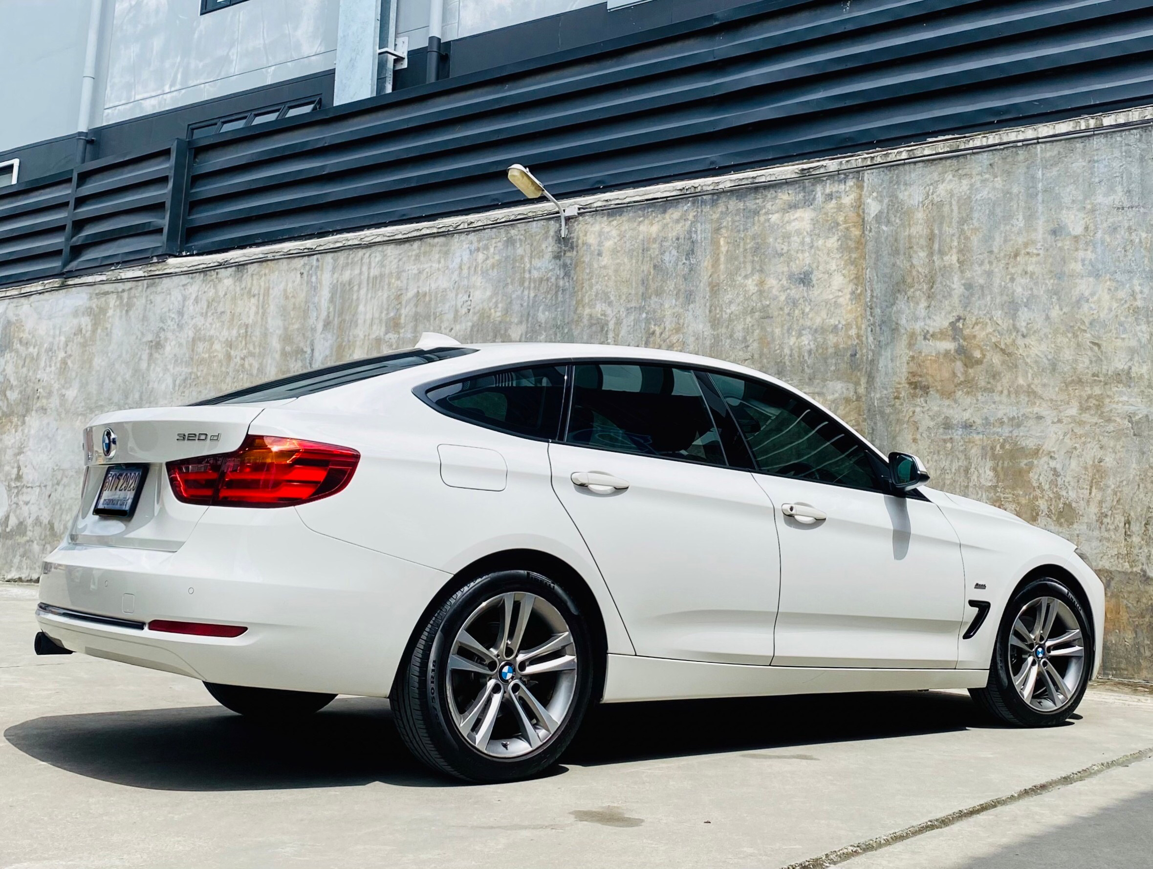 BMW SERIES 3, 320d GT โฉม F30 ปี 2016