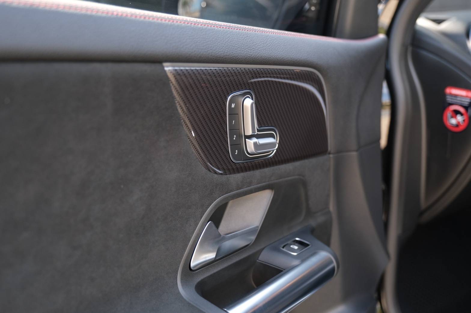 Mercedes Benz GLA200 AMG Dynamic ปี 2021