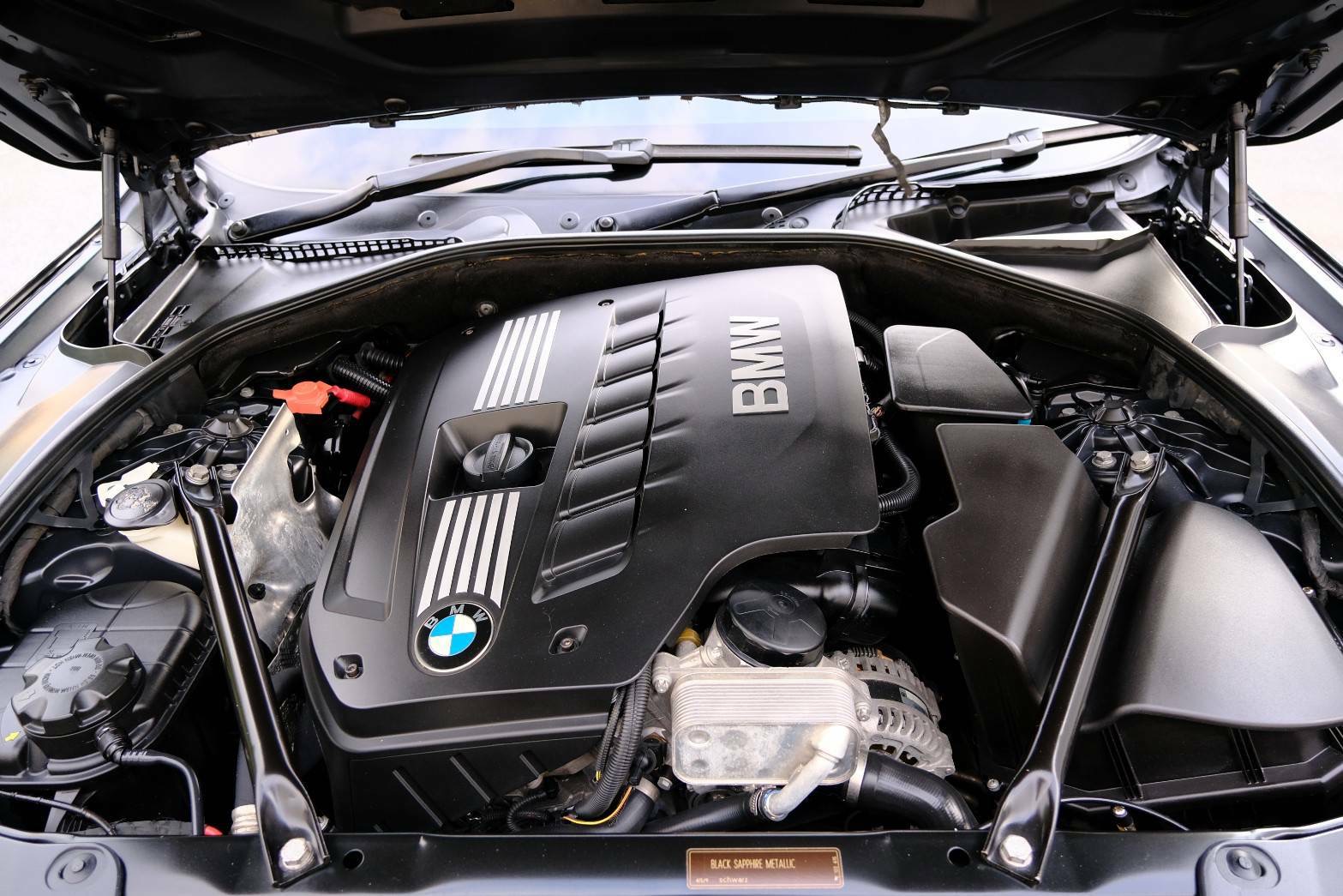 BMW 523i โฉม F10 ปี 2012