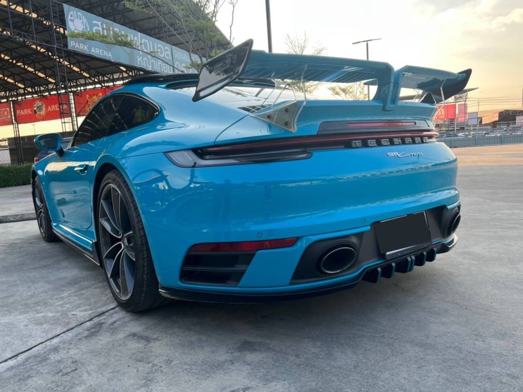 Porsche Carrera 992 ปี2020