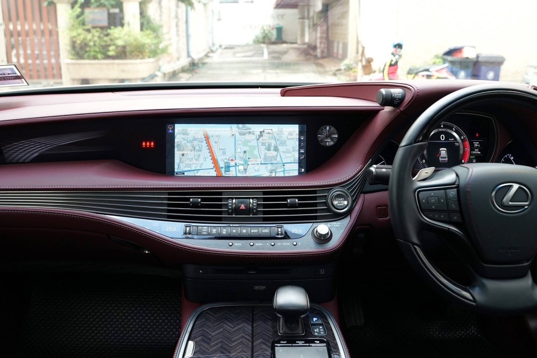 LEXUS LS500 Executive ปี 2018