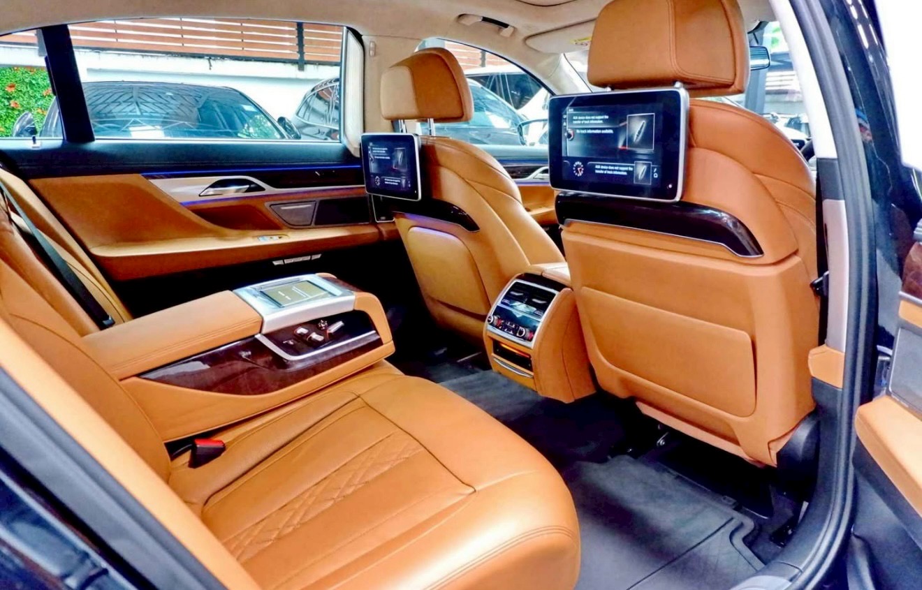 BMW 740Le xDrive Pure Excellence (G12) ปี 2017