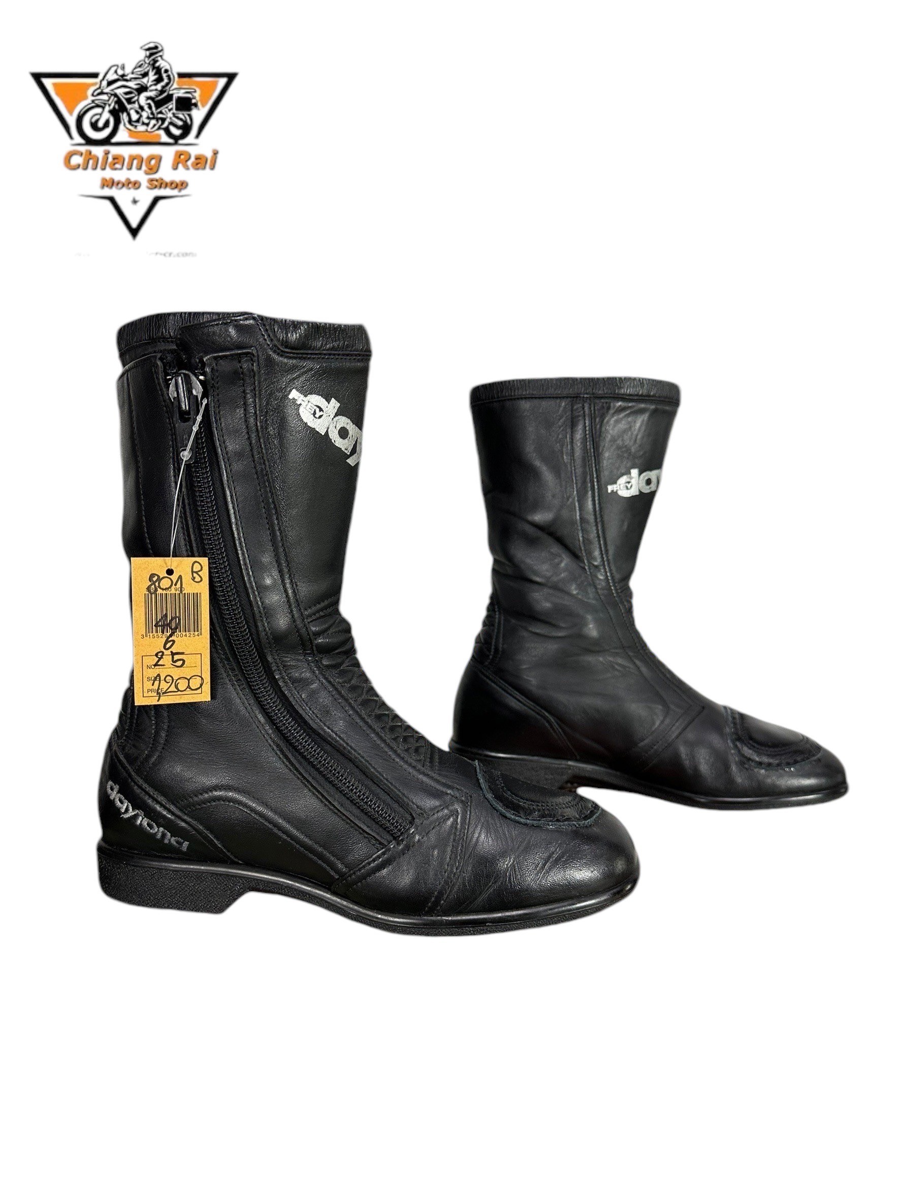 รองเท้าขี่มอเตอร์ไซด์( มือสอง) RCBS-801 Size ขนาดจากป้าย 40:EUR / 6:UK / 25:Cm.(daytona)