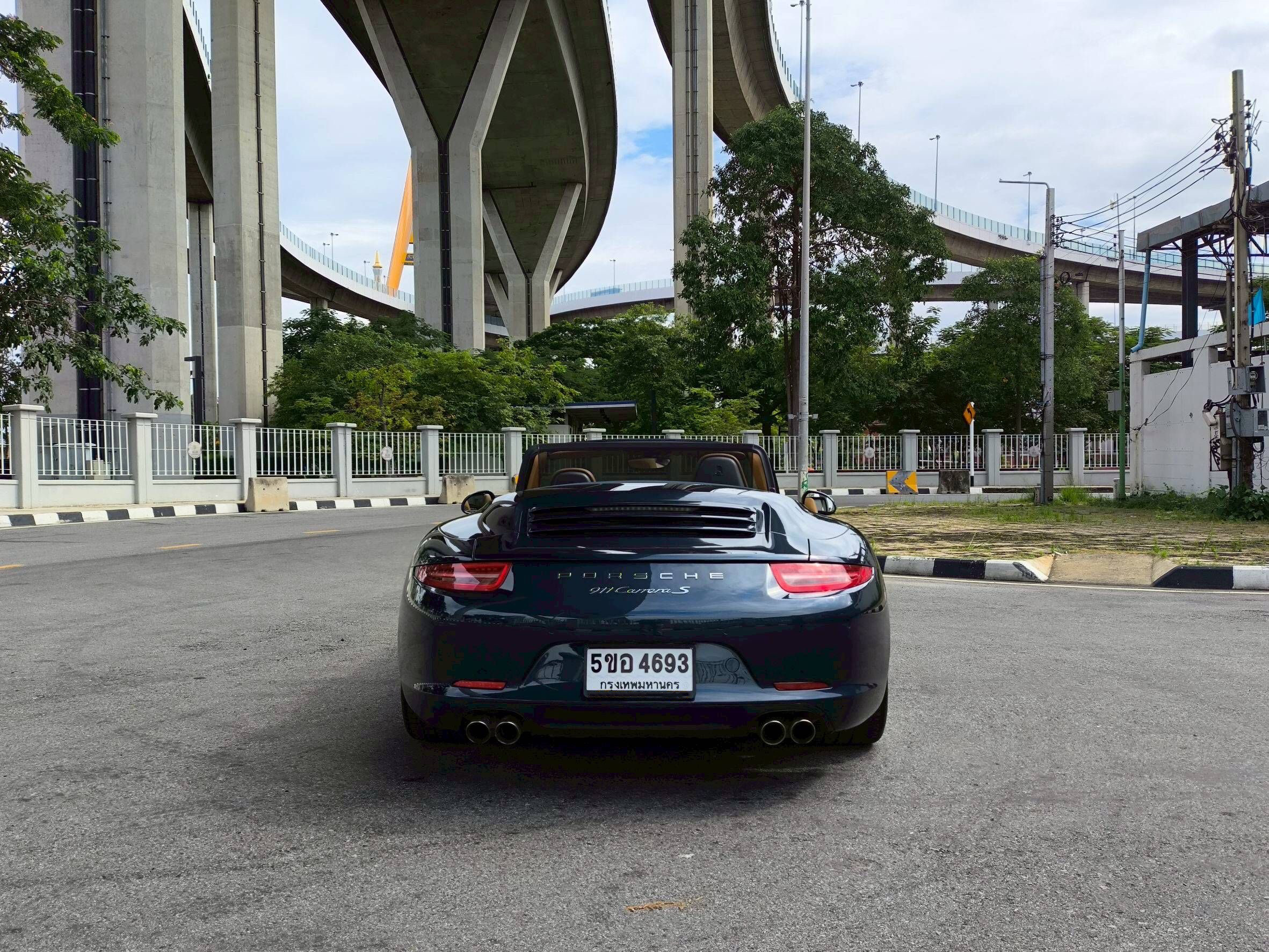 PORSCHE 911 Carrera S Cabiolet ปี 2012