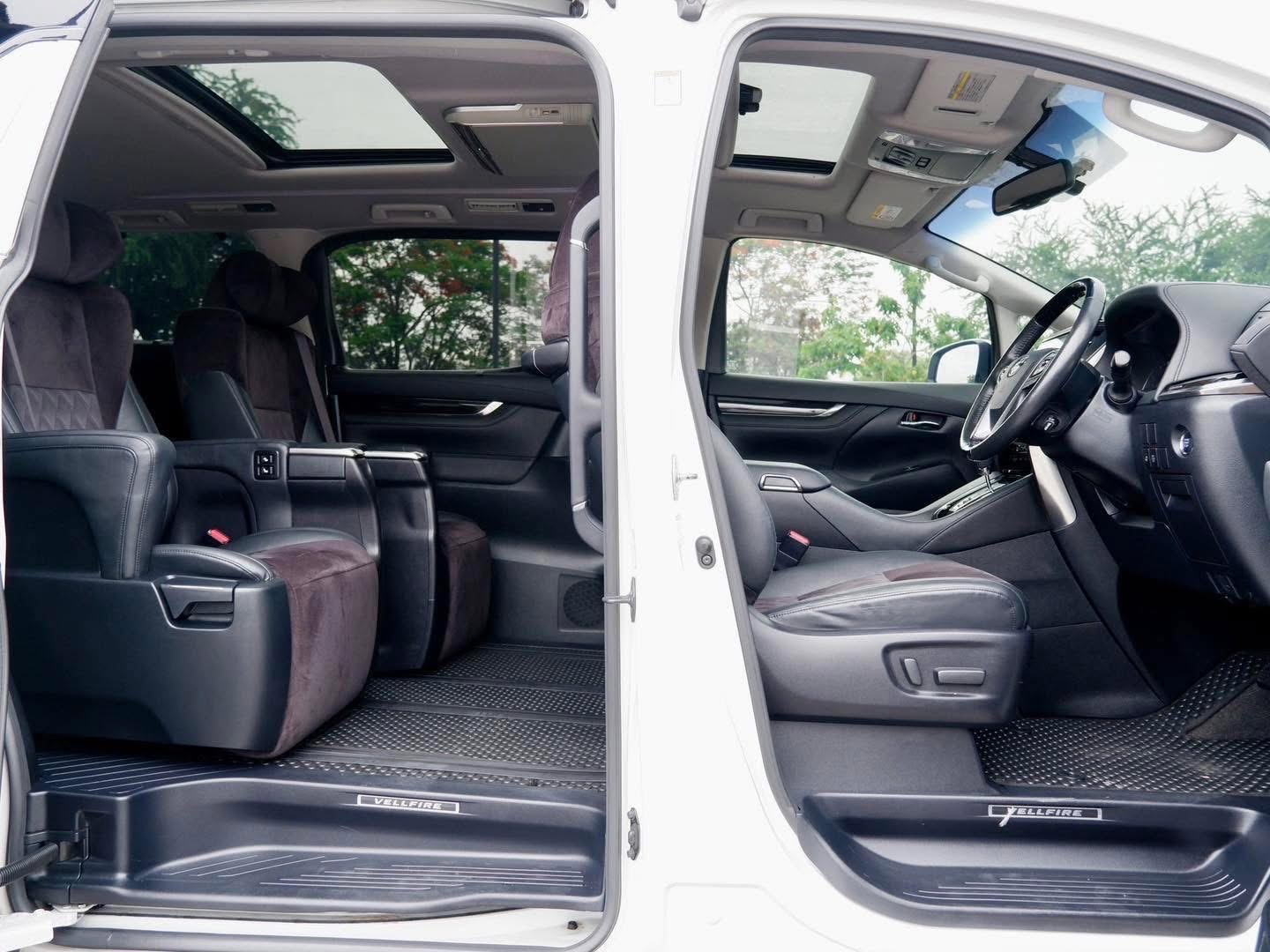 Toyota Vellfire 2.5 ZG Edition Fulloption ปี 2016