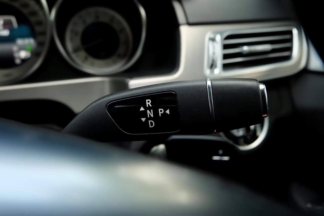 Mercedes Benz W212 E-200 Facelift AMG Sport Dynamic ปี 2014