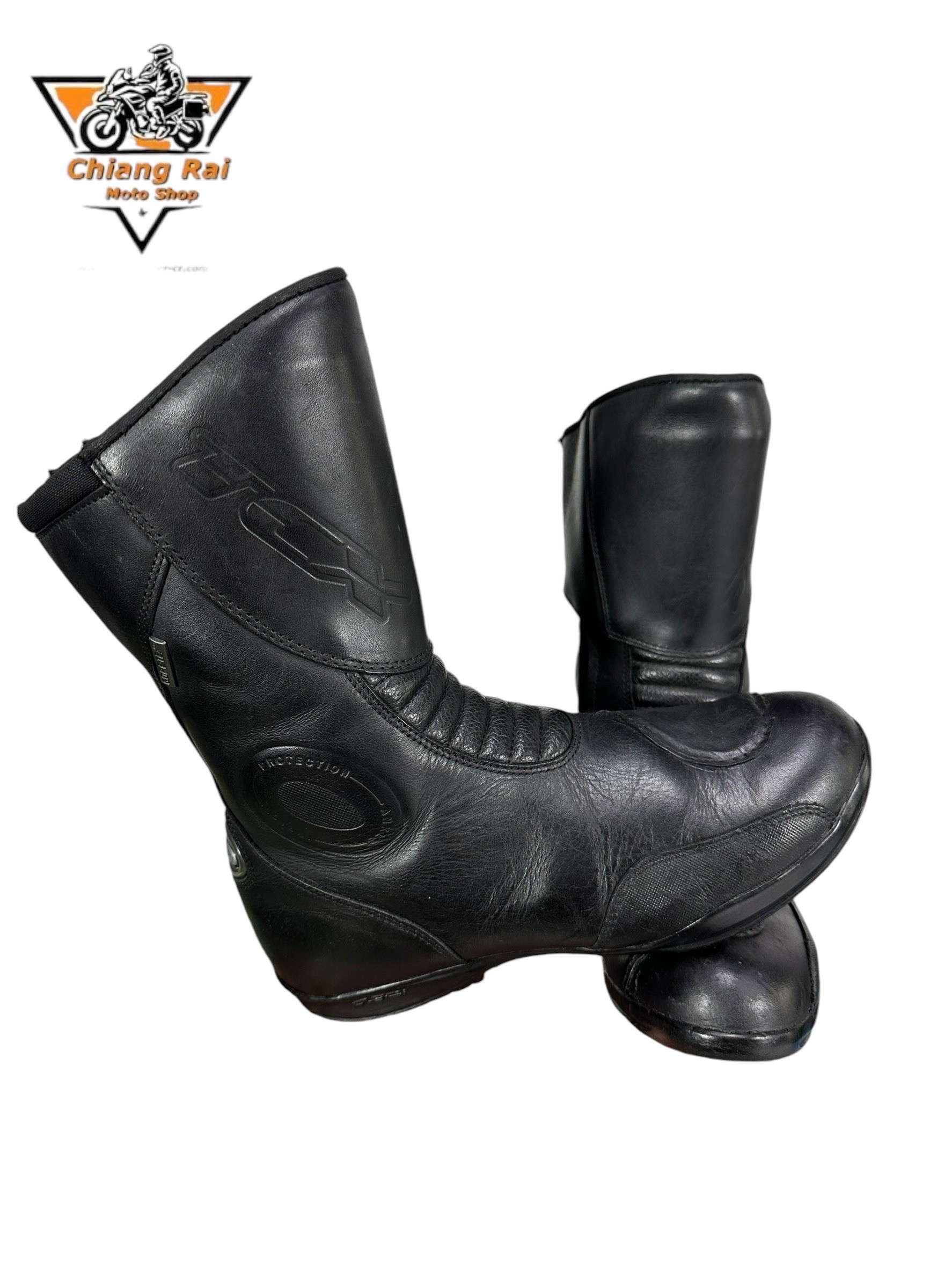 รองเท้าขี่มอเตอร์ไซด์( มือสอง) RCBS-820 Size ขนาดจากป้าย 41:EUR / 7:UK / 26:Cm.(TCX)