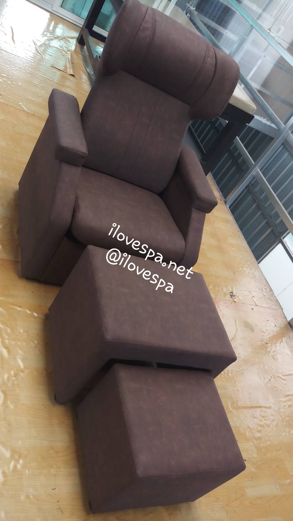 เก้าอี้นวดฝ่าเท้า รุ่น Compact