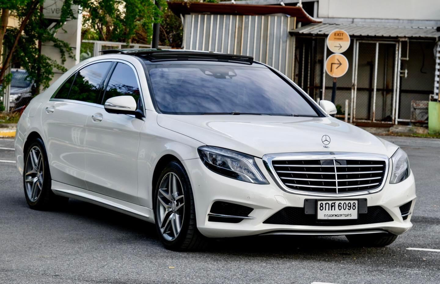 Benz W222 S500e AMG Dynamic Plus Plug-in Hybrid ปี 2016