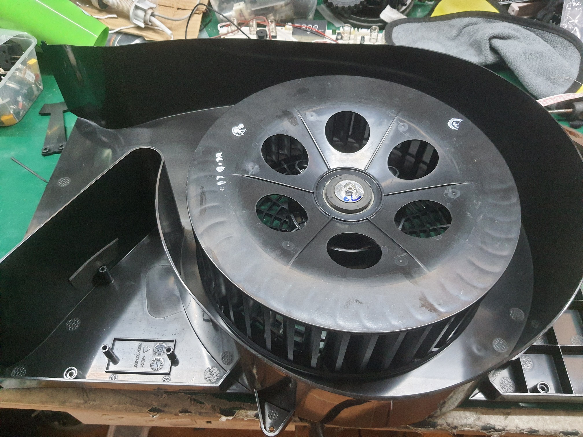 ล้างเครื่องฟอกอากาศ ยี่ห้อ BWELL รุ่น PM1330