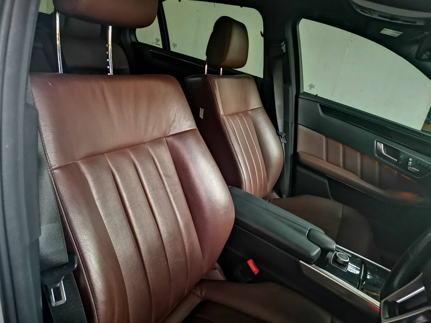Mercedes-Benz E300 AMG Bluetec Hybrid ปี 2014