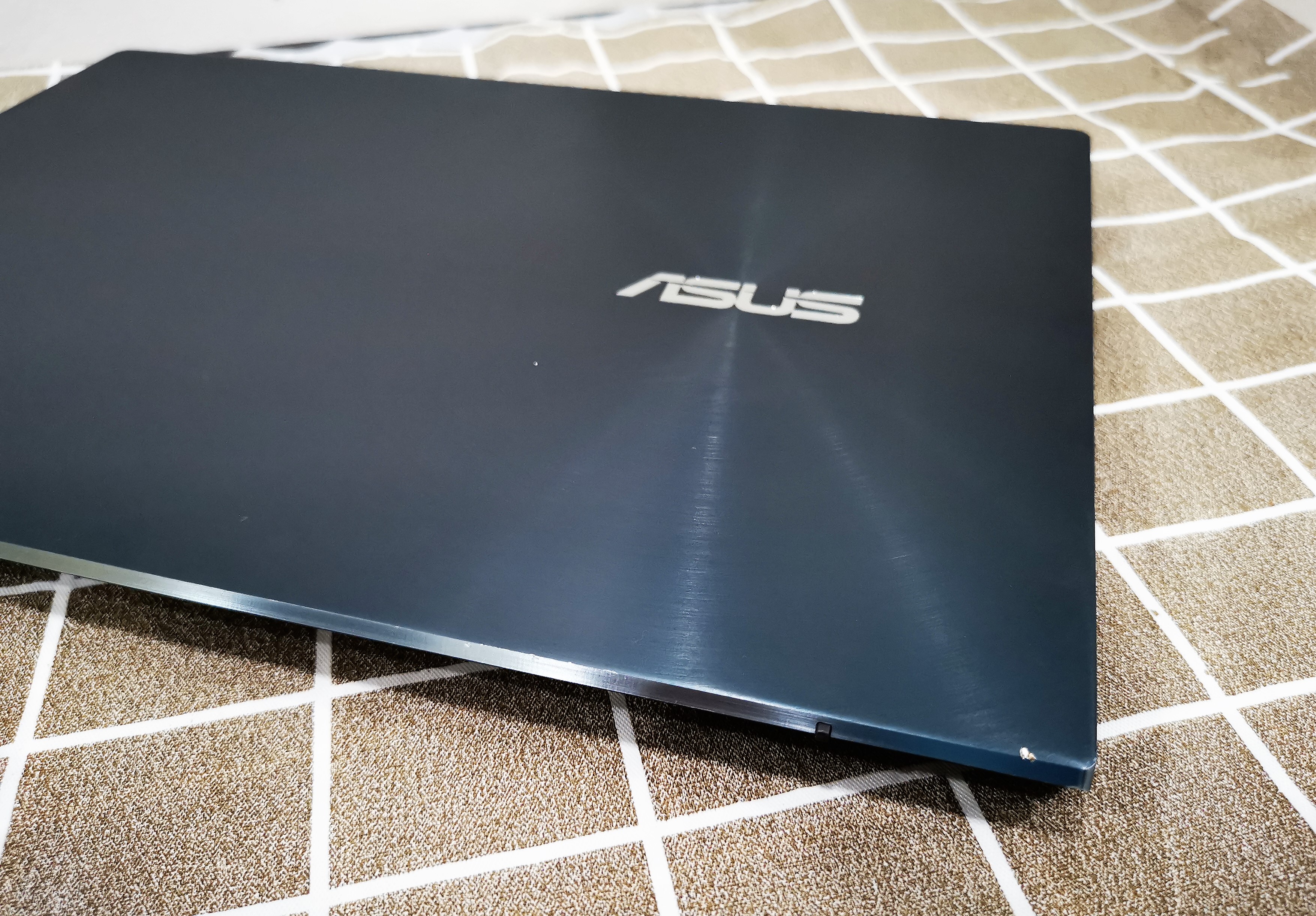Asus ZenBook Duo UX482EA-HY001TS