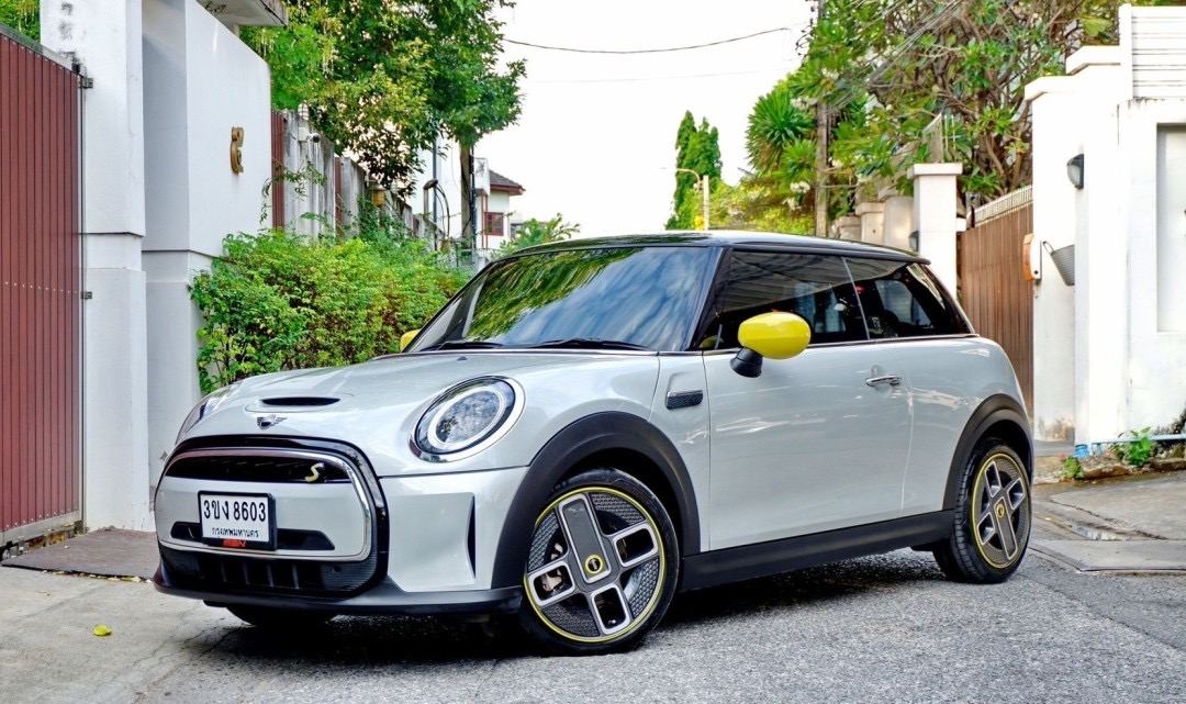 MINI Cooper SE LCI ปี 2021