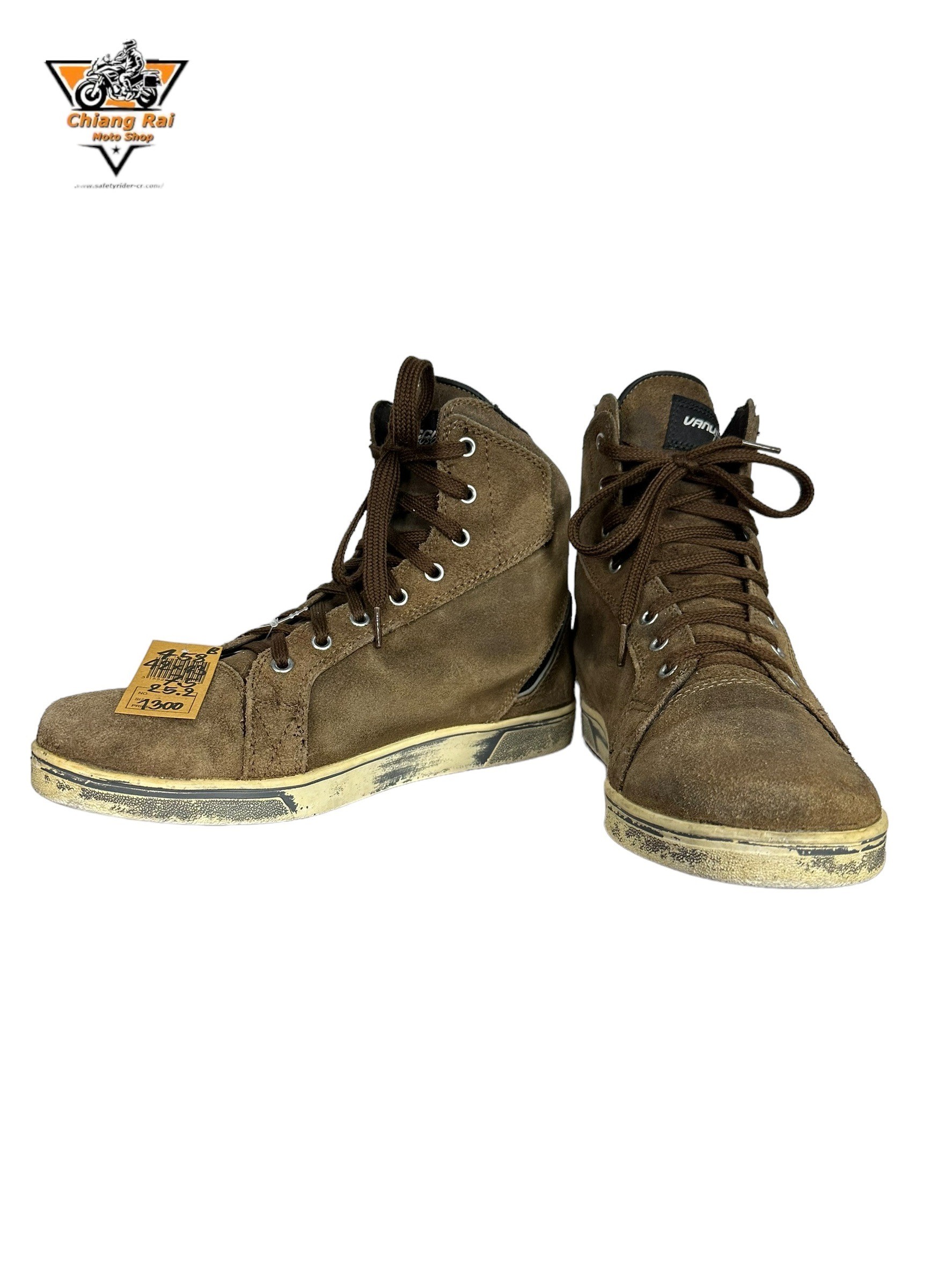 รองเท้าขี่มอเตอร์ไซด์( มือสอง) RCBS-458 Size ขนาดจากป้าย 42-43:EUR / 7.5:UK / 25.2:Cm.(VANUCCI)