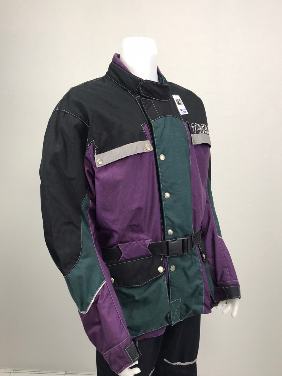 เสื้อขี่มอเตอร์ไซด์( มือสอง) RCT 910 อก 50" ยาว 30" ยี่ห้อ**TOFANA**