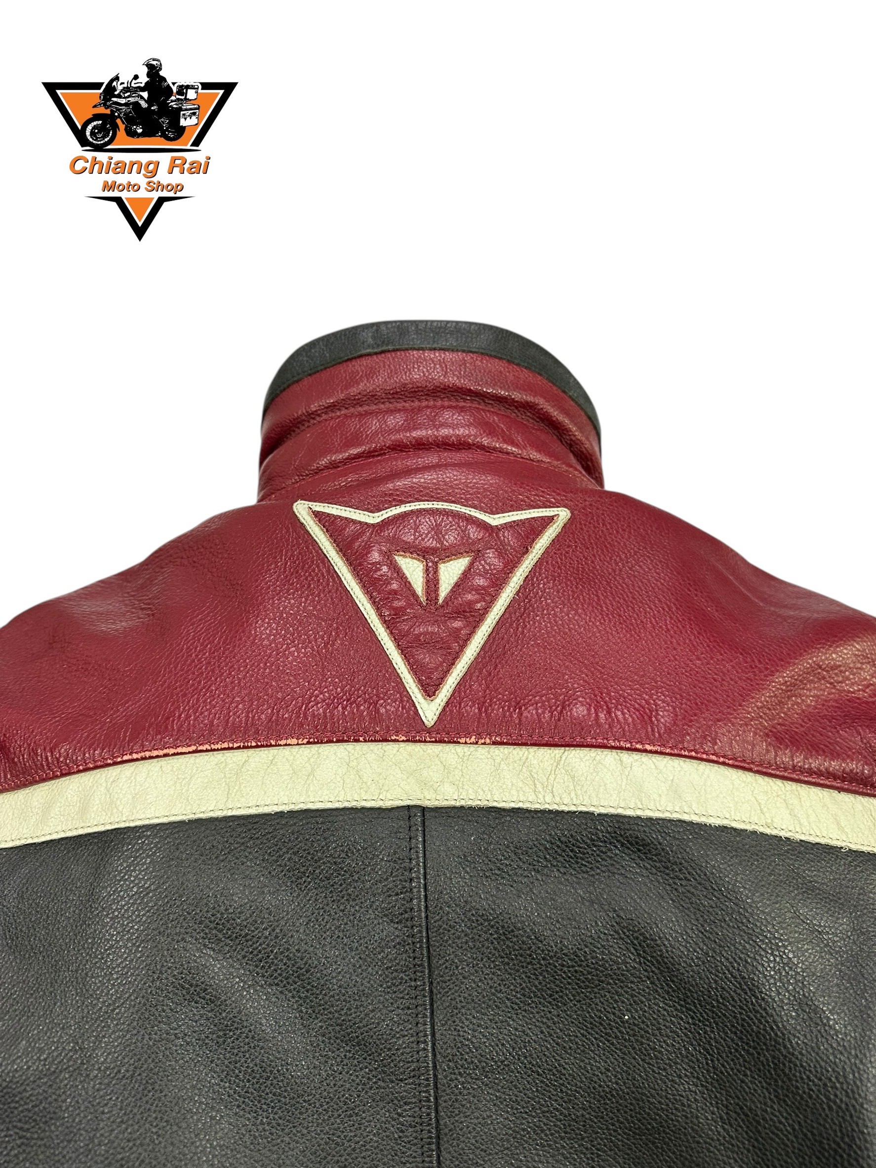 เสื้อขี่มอเตอร์ไซด์( มือสอง) CRSB 001 : อก 42" ยาว 24" (M) **dainese**