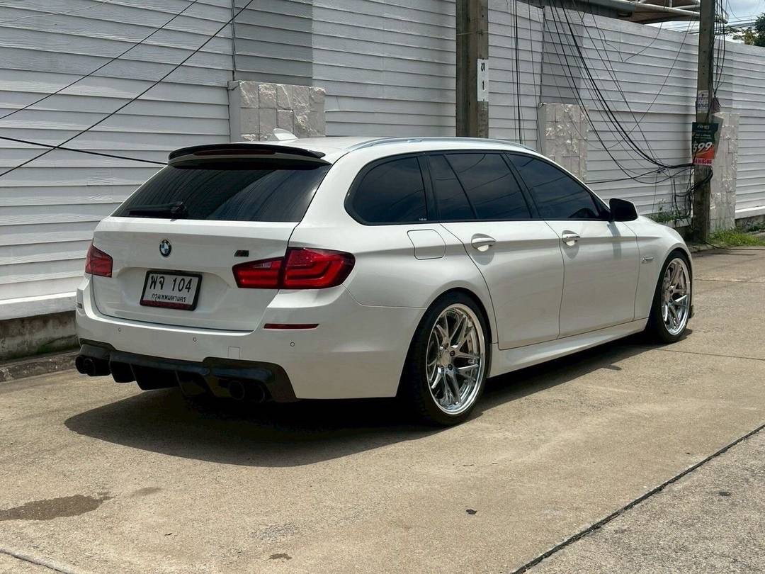 BMW 520d Touring F11 สีขาว ปี 2012