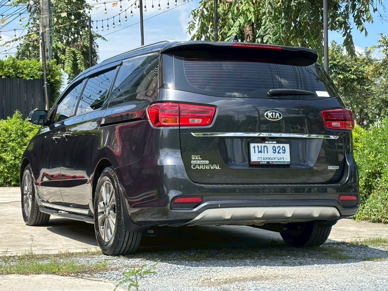 Kia Grand Carnival 2.2 SXL ปี 2018