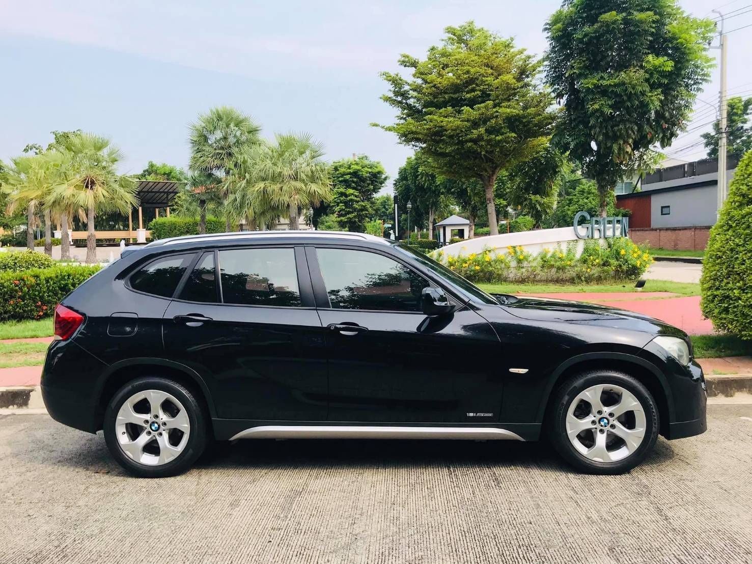 BMW X1 sDrive 1.8i X-line ปี 2012