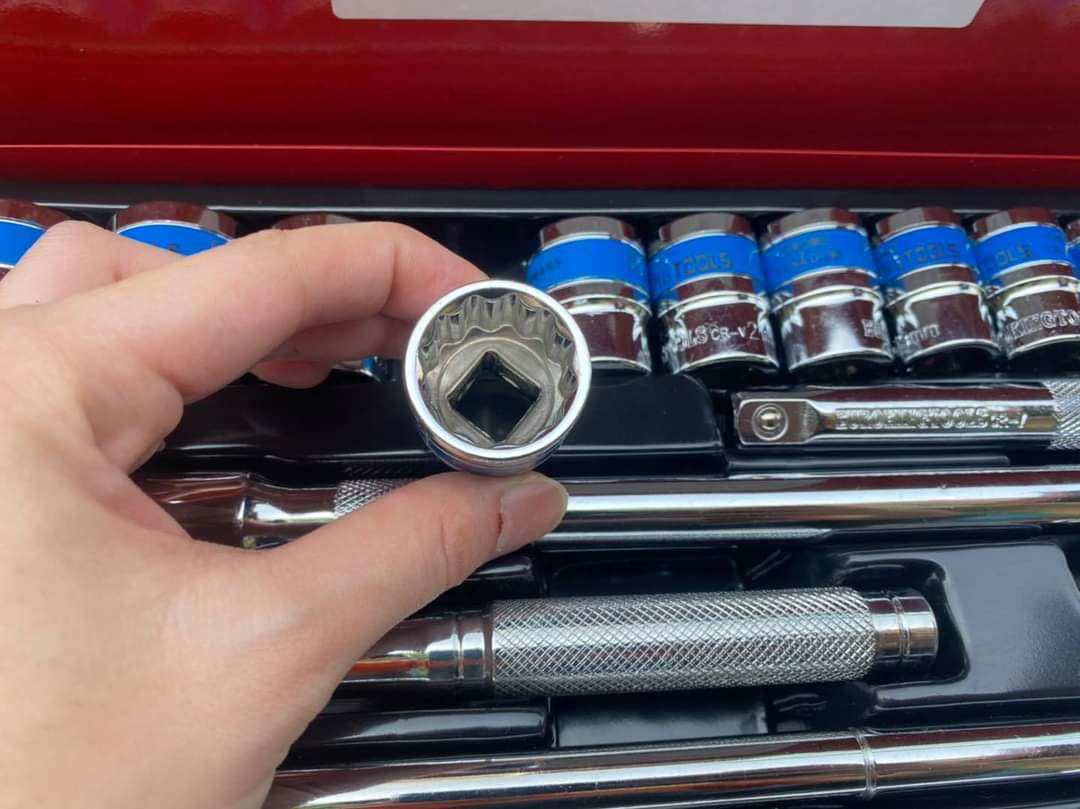 ชุดบล็อกสีบรอน Euro King tool 4 หุน 24 ชิ้น แบบ 12 เหลี่ยม