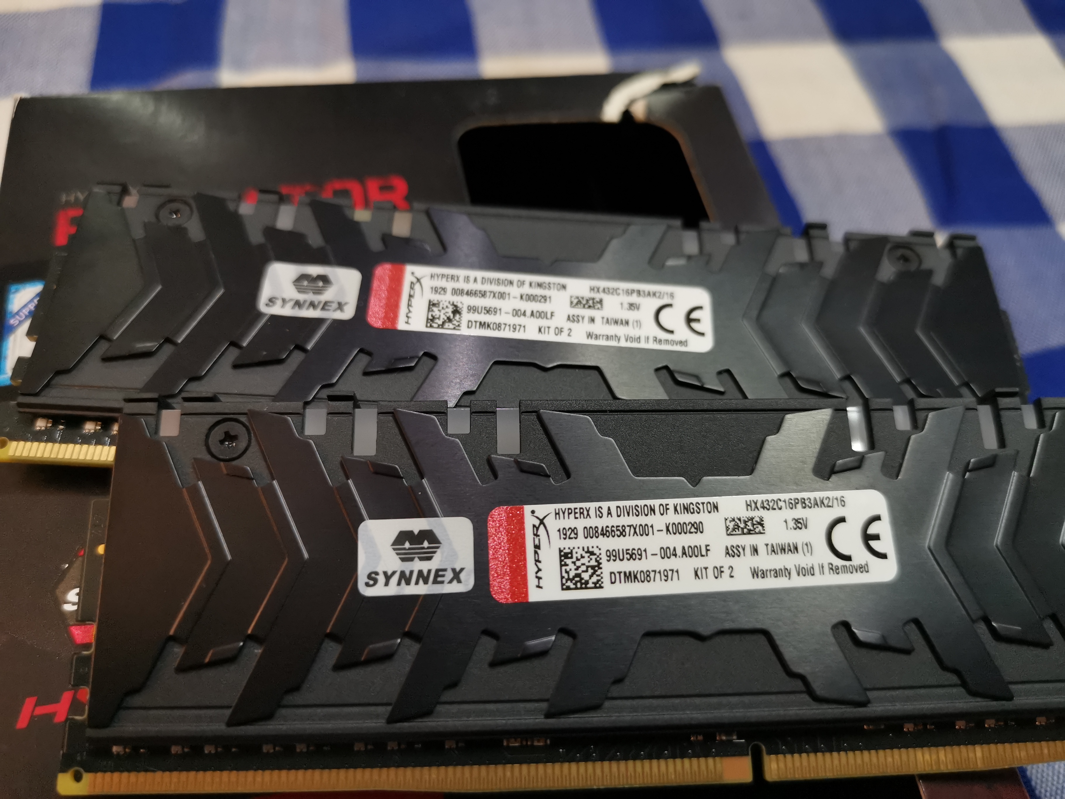 Ram HyperX PREDATOR RGB 16GB (8GBx2) DDR4/3200