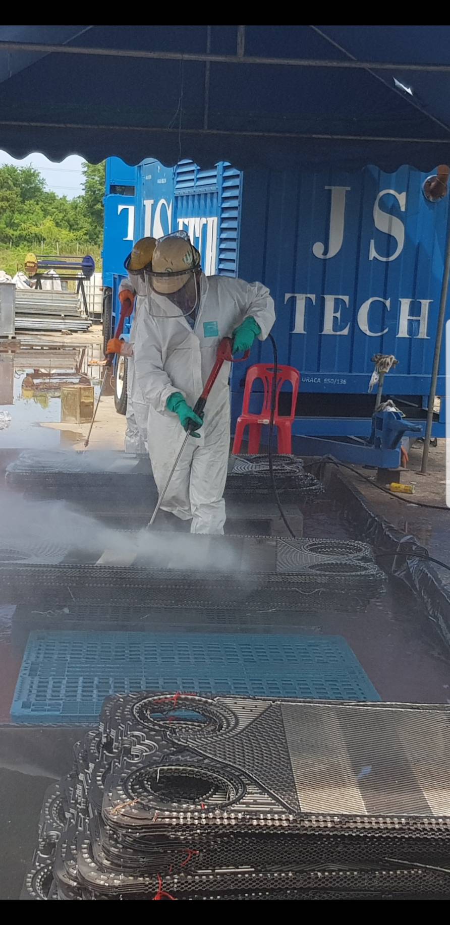 High pressure water jet cleaning service