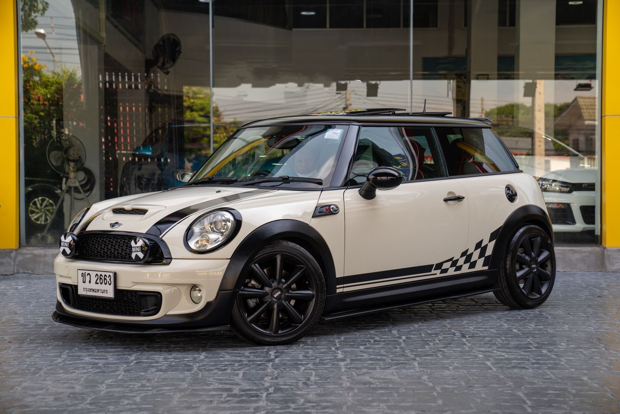 Mini Cooper S R56 ปี 2013
