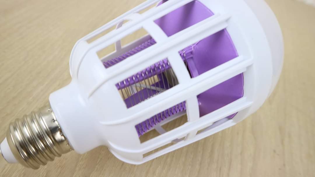 หลอดไฟดักยุง LED 15W ใช้กับไฟบ้าน 220v