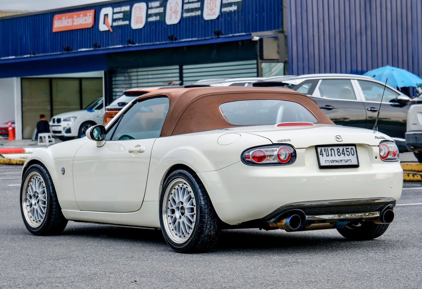 Mazda MX5 NC 2.0 สีขาวแท้ JDM spec Roadster เปิดประทุนหลังคาผ้าใบ ปี 2011