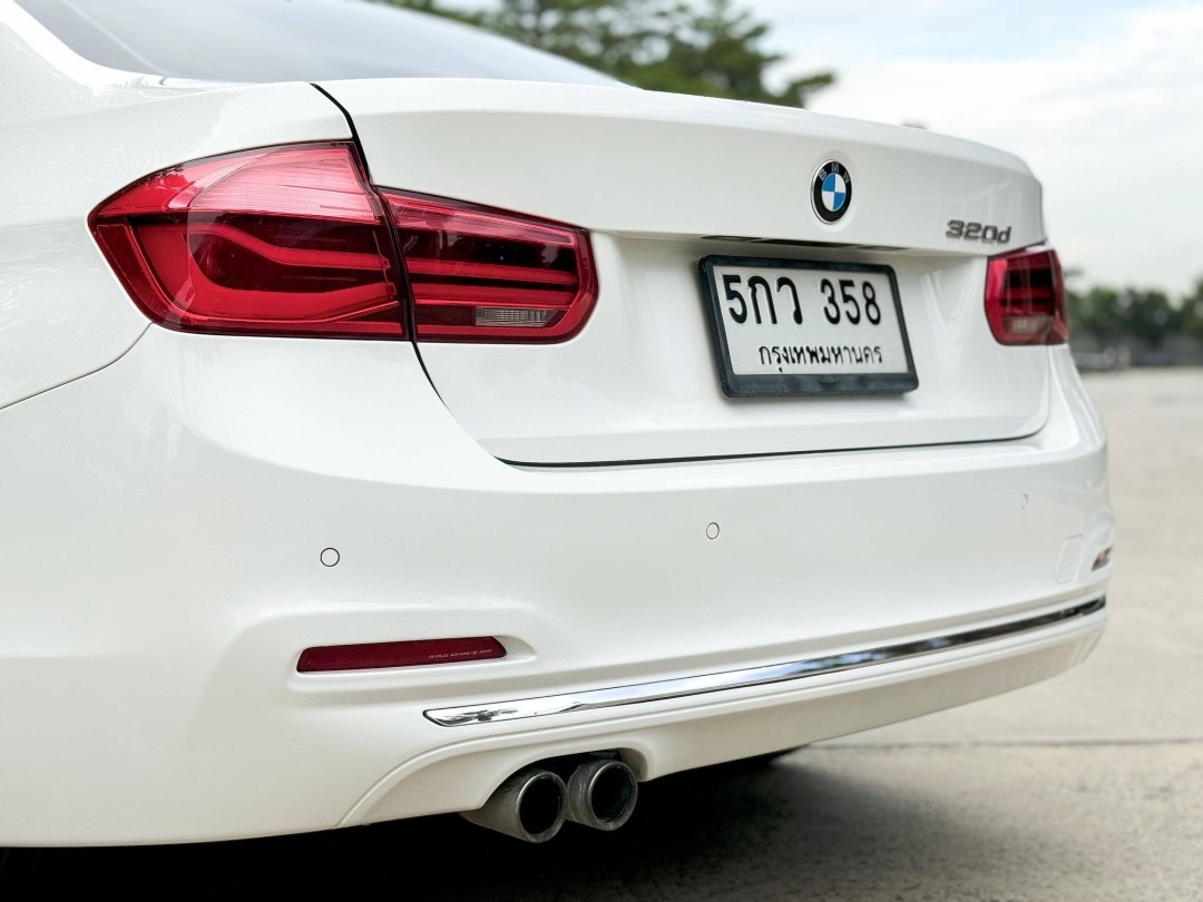 BMW 320d F30 LCI ปี 2016