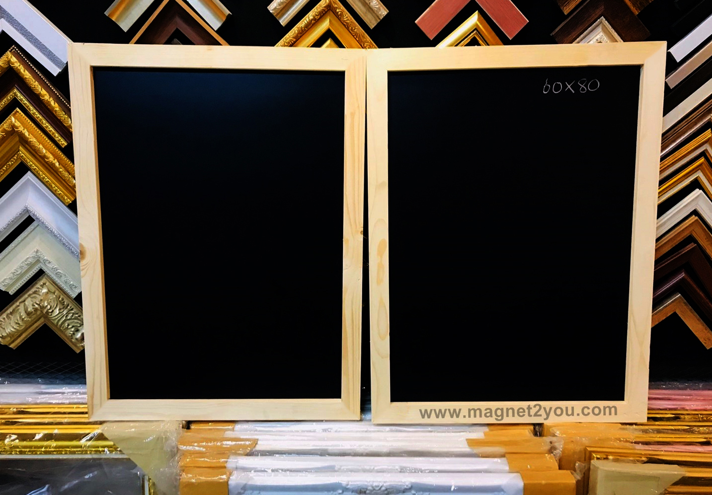 กระดานดำติดผนัง เลือกสีกรอบได้ ขนาด 60x80