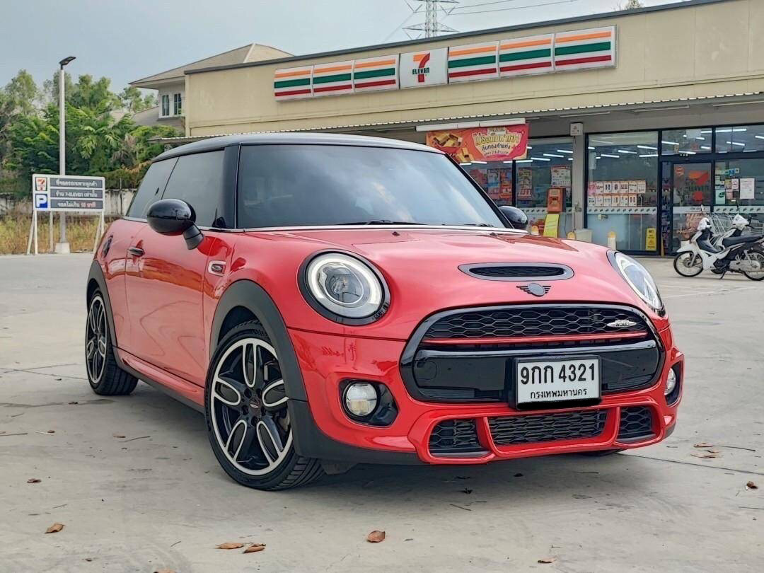 Mini Cooper S F56 JCW Look ปี 2017 จดปี 2018