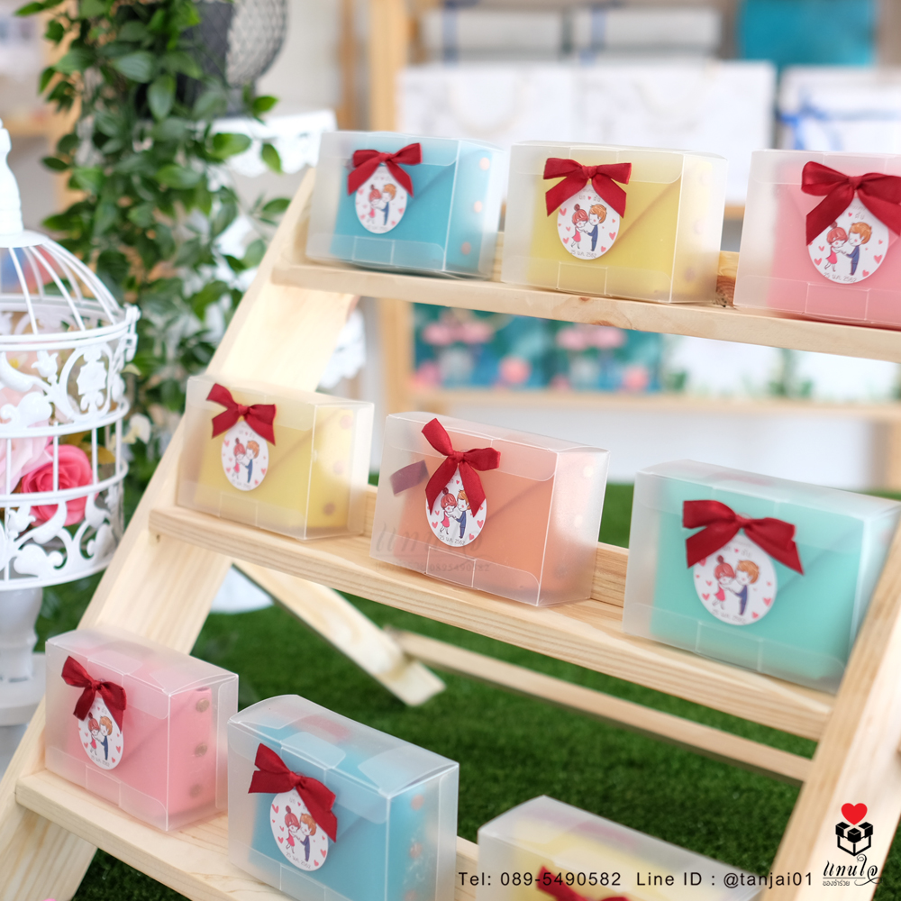 ของชำร่วยงานแต่งงาน กระเป๋าใส่เหรียญสีพาสเทล ติดสติ๊กเกอร์ป้ายชื่อ และโบว์ เลือกสีโบว์ตามธีมงานได้จ้า