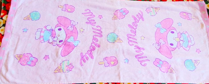 SANRIO My Melody ผ้าเช็ดผม มายเมโลดี้ ซานริโอ้ ของแท้ จาก Shop Sanrio ญี่ปุ่น + แถมถุงจาก shop ให้ค่ะ Size : 34 x 80 cm
