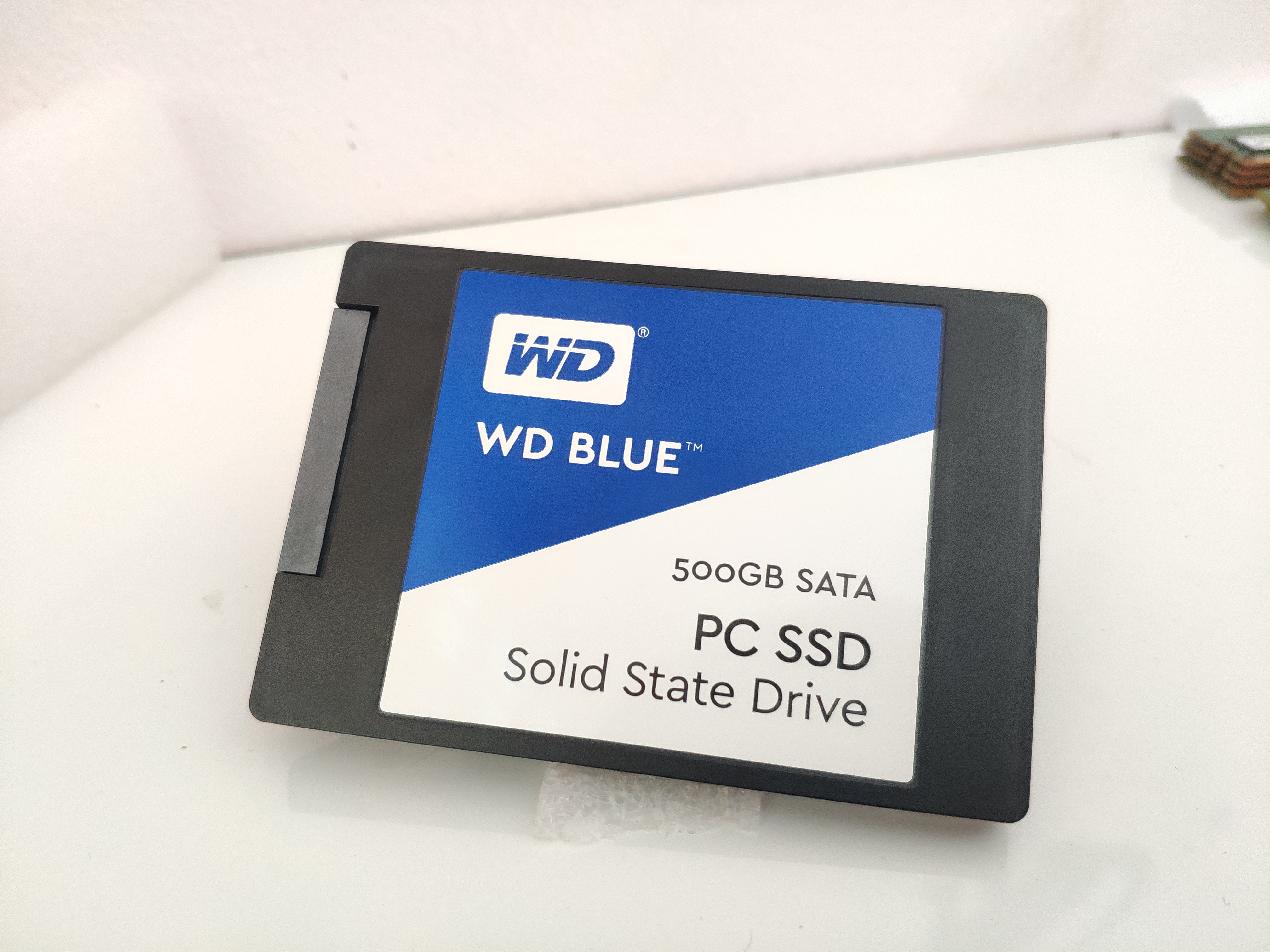 SSD: WD Blue 500G SATA